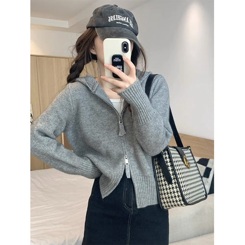 Gilet léger pour femmes avec capuche et fermeture éclair Chic & Stil