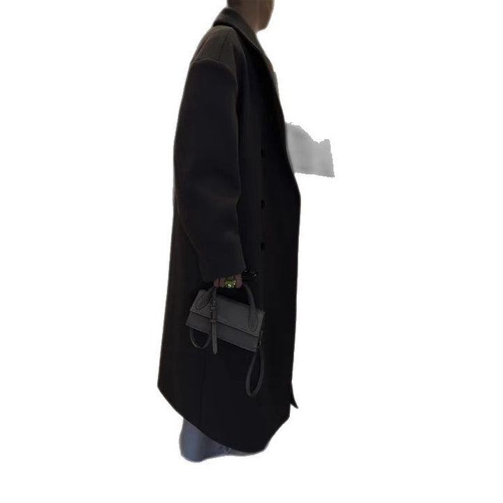 Elegant transitional coat for ladies with double row of buttons Lune London