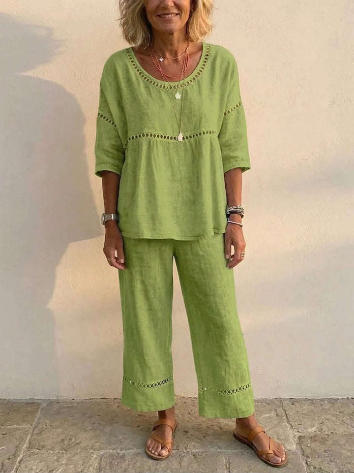Women's Complete Loungewear Set Made of Linen with Airy Fit and Lace Details Chic & Stil