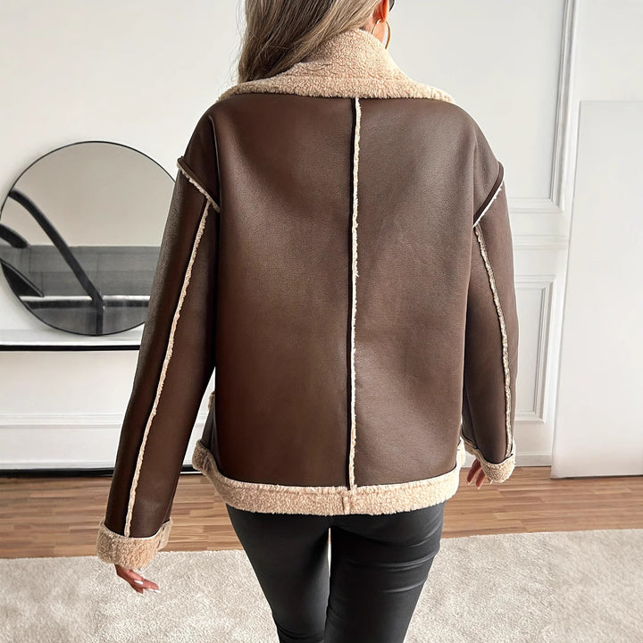 Trendy women's jacket with high-quality faux fur lining and stylish button details Lune London