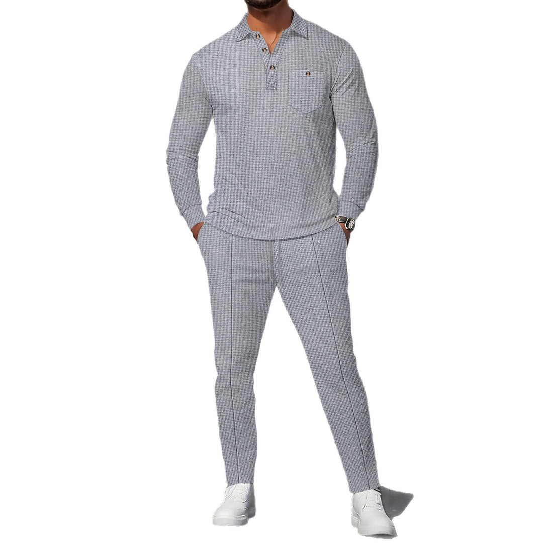 Elegant men's suit with modern cut and fine check pattern Lune London