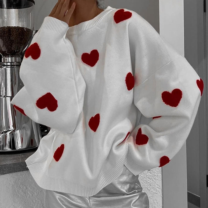 Women's sweater with heart-shaped patterns and casual cut Lune London
