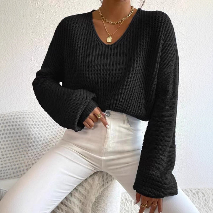 Pull en tricot aérien pour femmes avec col V large et manches longues Chic & Stil