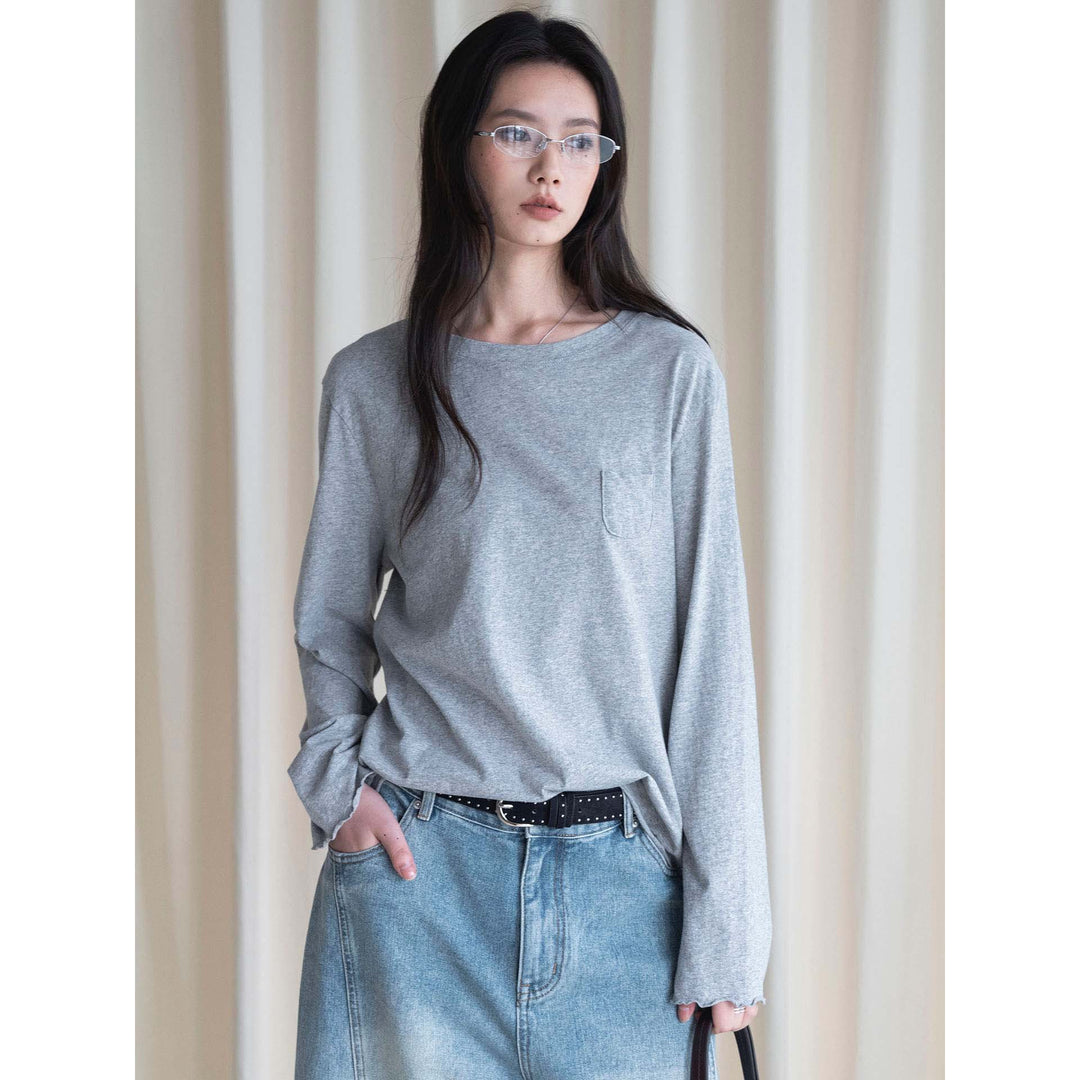 Women's Long Relaxed-Fit Shirt with Chest Pocket and Fine Round Neck
