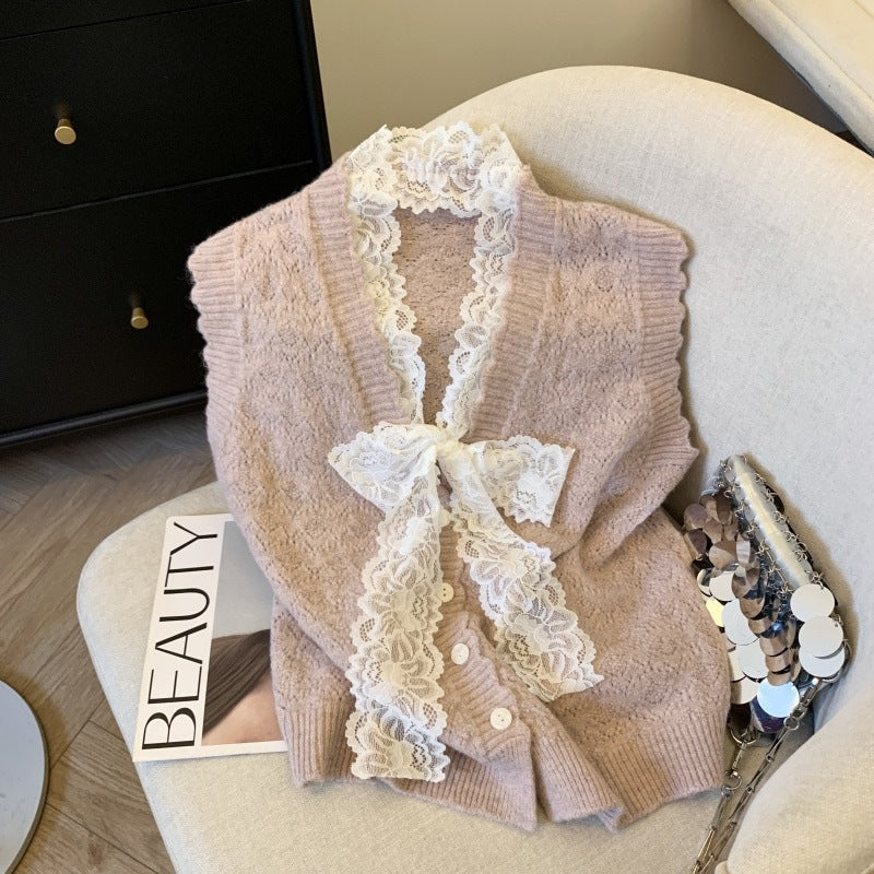 Gilet Tricot Élegant pour Femmes avec Détails Volants Chic & Stil
