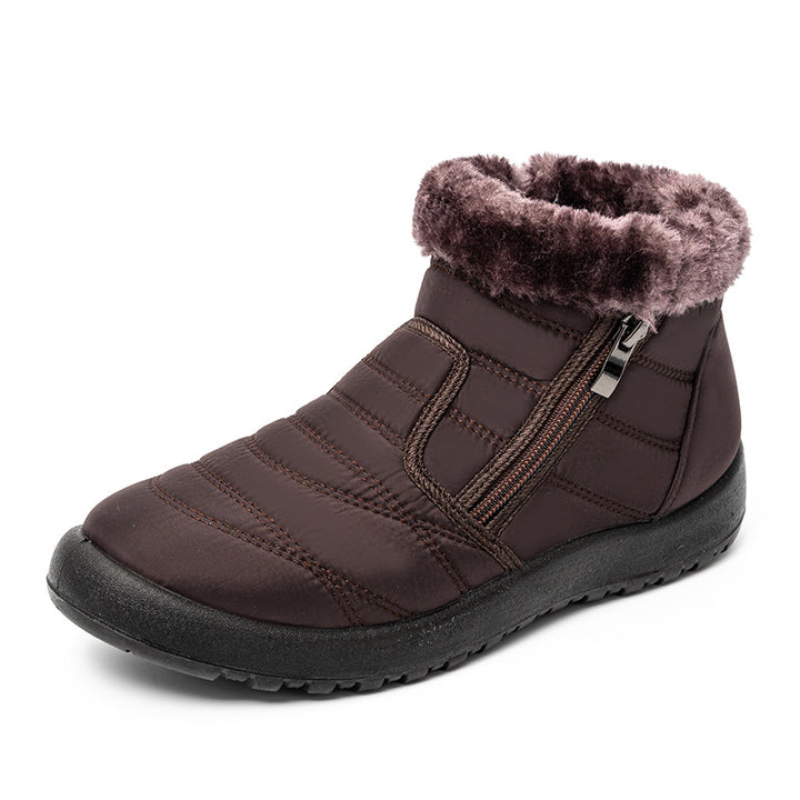 Women's insulated winter boots with non-slip sole and convenient zipper Lune London