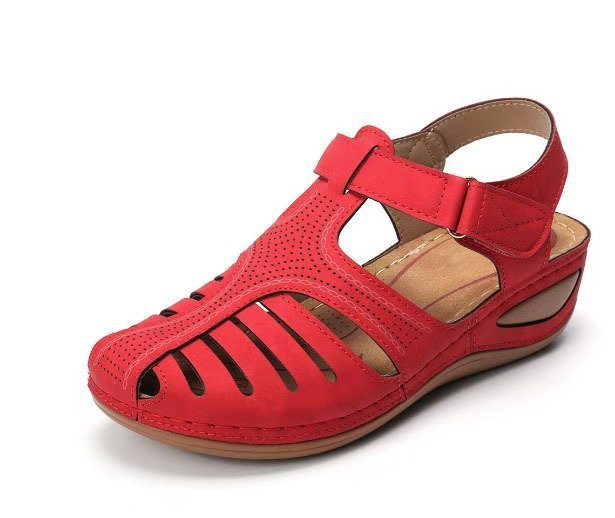 Women's sandals with breathable perforations and ergonomic wedge sole Lune London