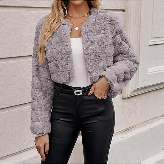 Ladies chic and stylish leopard faux fur jacket