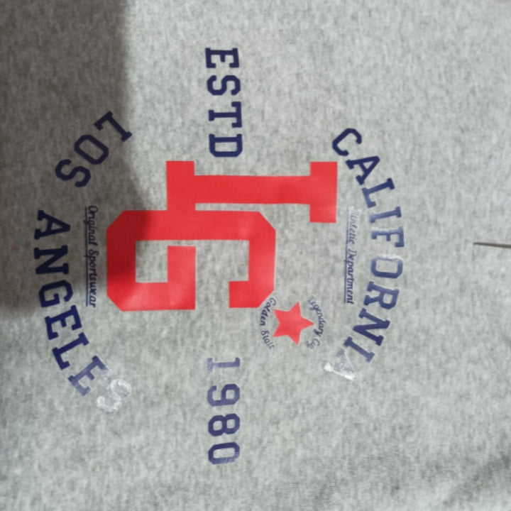 Women's hoodie with sporty California print Chic & Stil