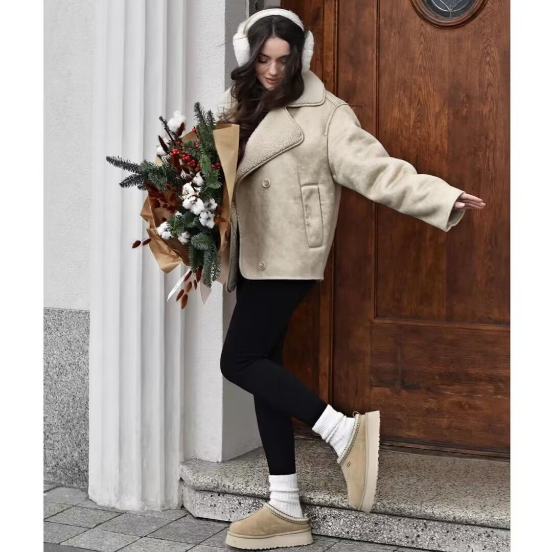 Ladies Boxy Short Coat in Suede Look with Sherpa Collar and Side Pockets Amarae