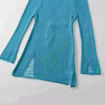 Women's fine knit tunic with bateau neckline, figure-hugging and bell sleeves Amarae