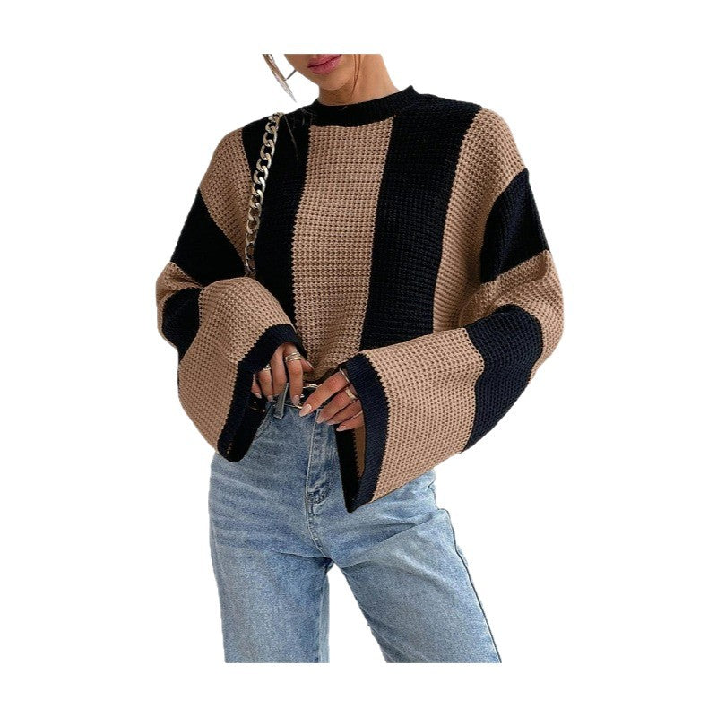 Trendy knitted sweater for women with a loose fit and block stripes Lune London