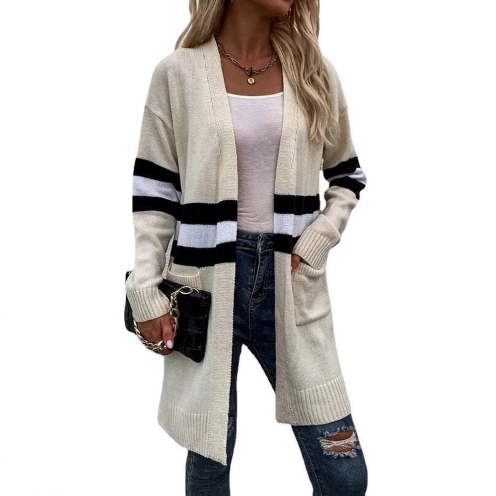 Ladies elegant knitted jacket with wide stripes and pockets Lune London