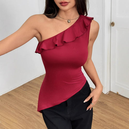 Asymmetrical top for women with ruffle details Chic & Stil