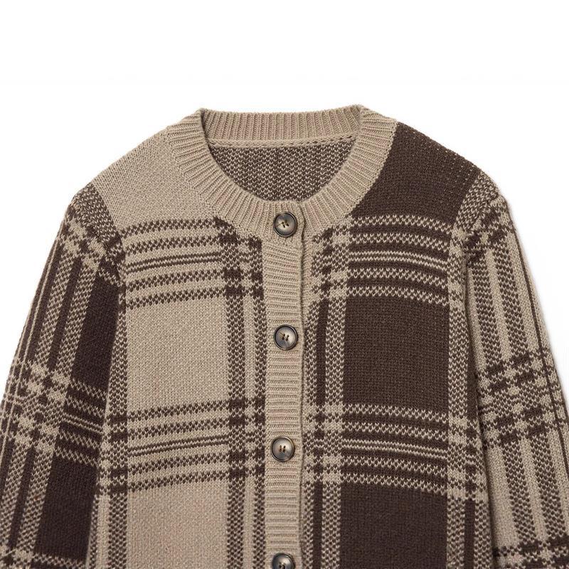 Ladies comfortable checked knit cardigan Lune London