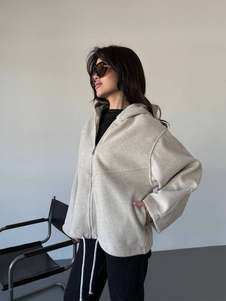 Women's Oversize Hoodie Jacket with Zipper and Drawstring Hem Amarae