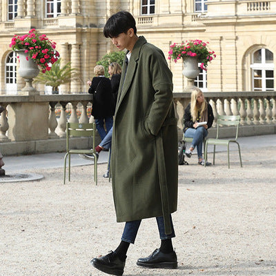 Trendy men's outerwear with practical pockets Amarae