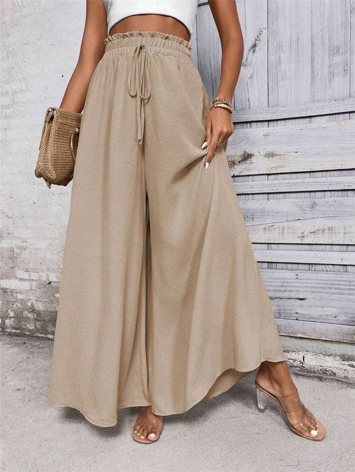 Dresses for women with a loose fit and elastic waist Lune London
