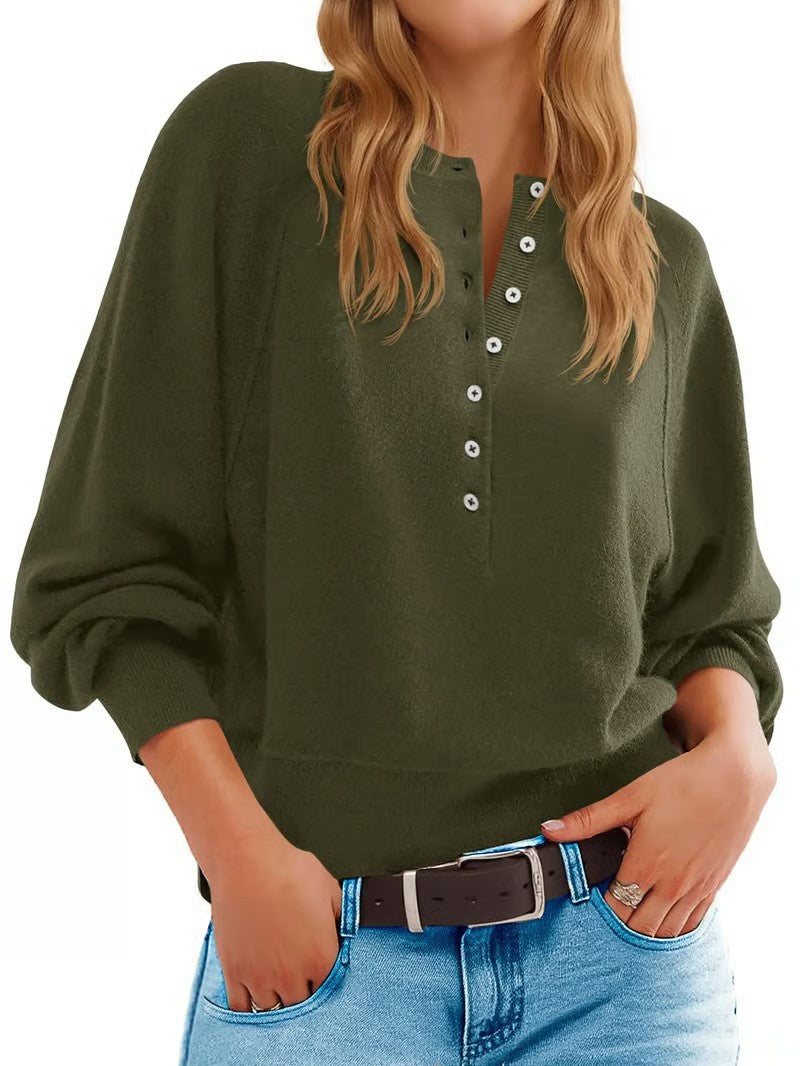 Women's casual sweater with button placket and loose fit Chic & Stil