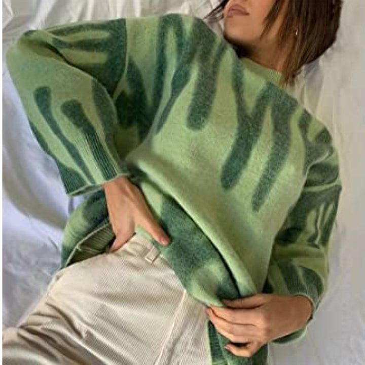 Ladies modern knitted sweater with dynamic graphic design Lune London