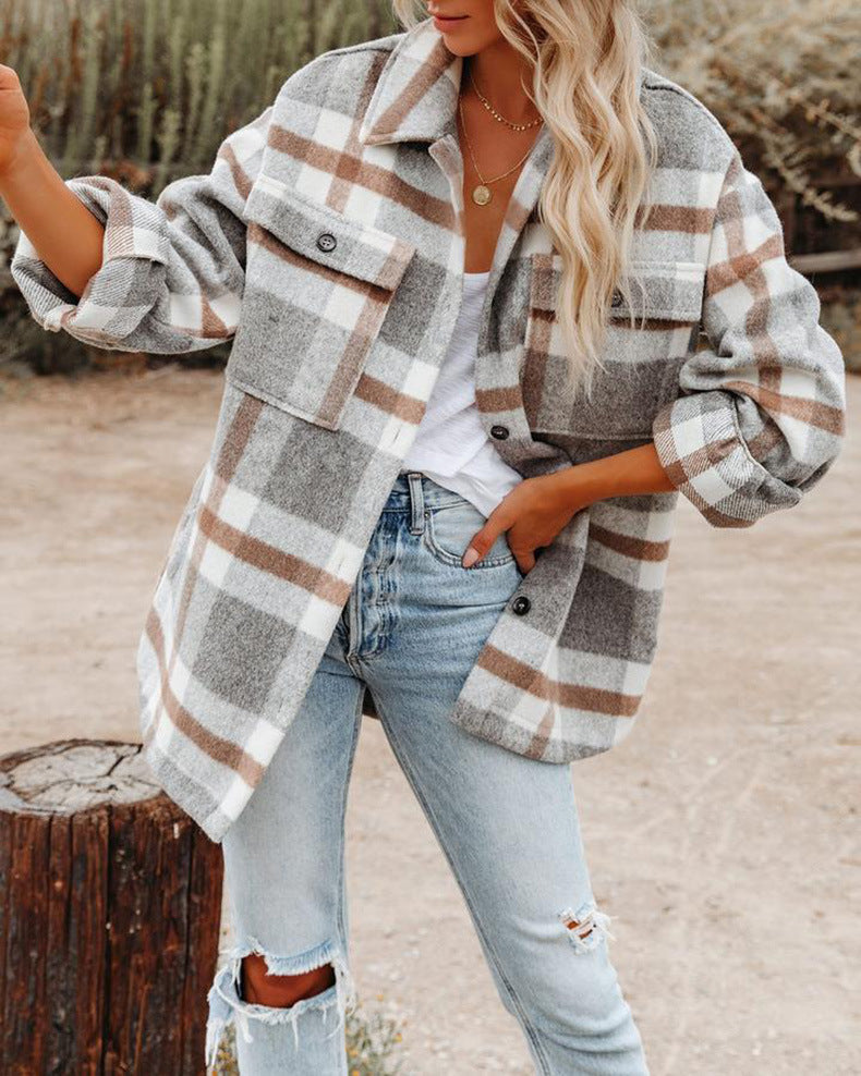 Oversized shirt jacket for women with check pattern and practical pockets Lune London
