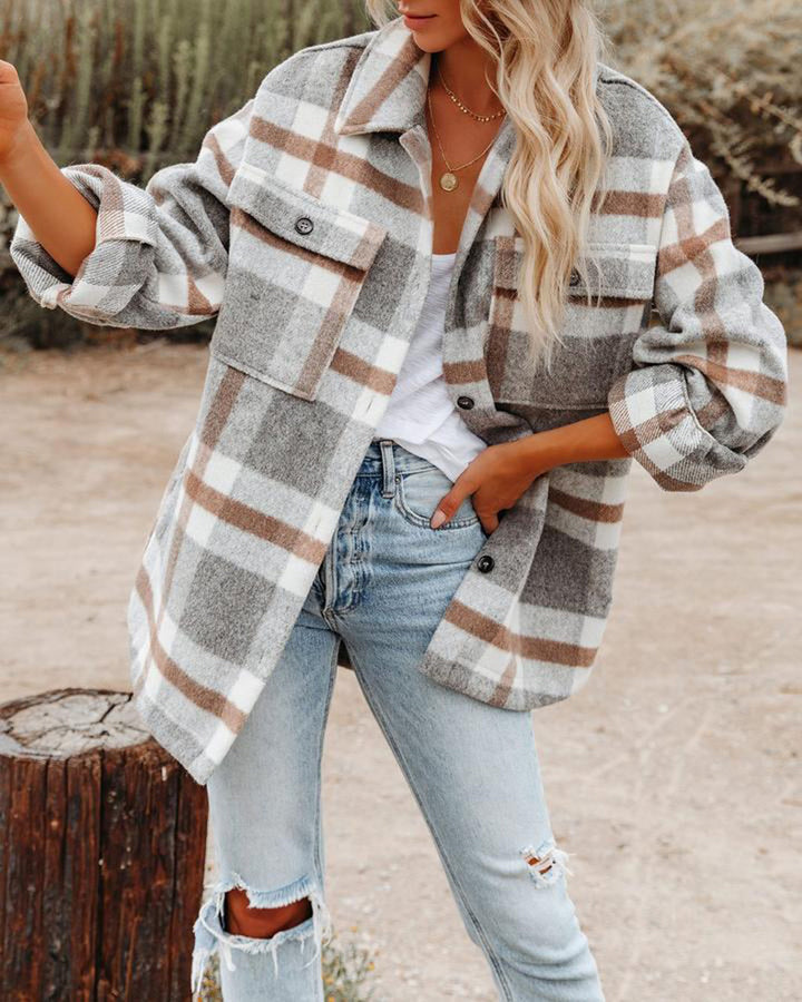 Oversized shirt jacket for women with check pattern and practical pockets Lune London