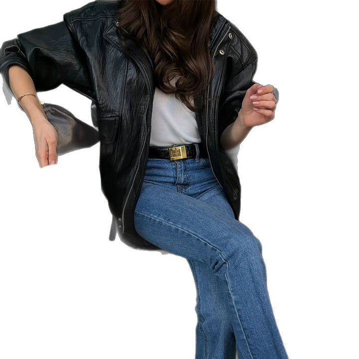 Women straight-cut jeans with high waist, raw hem and slight bootcut Amarae