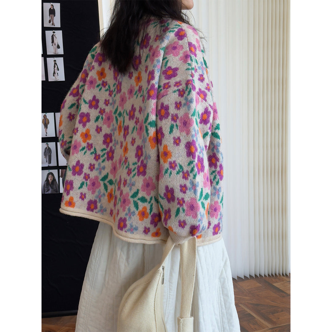 Women's Chunky Knit Button Cardigan in Floral Jacquard with Fluffy Mohair Look Amarae