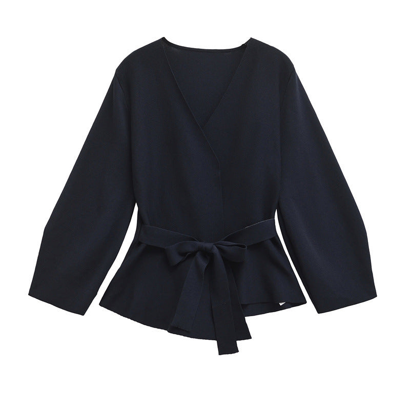 Trendy wrap jacket for women with tied belt Lune London