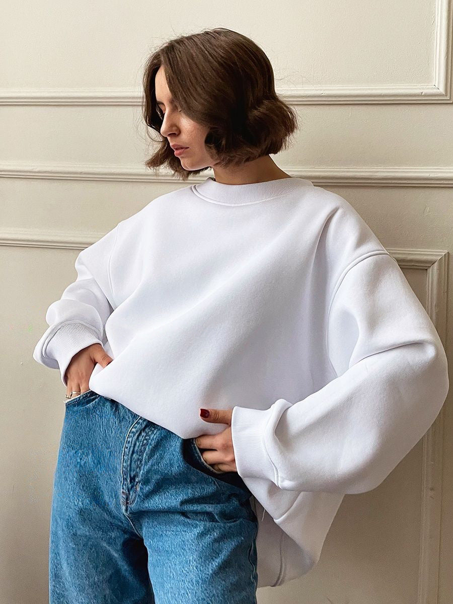 Oversized women's sweatshirt with a relaxed fit Lune London