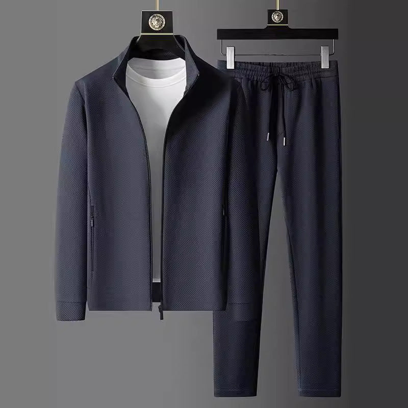 Functional sports set for men made of high-quality fabric Amarae