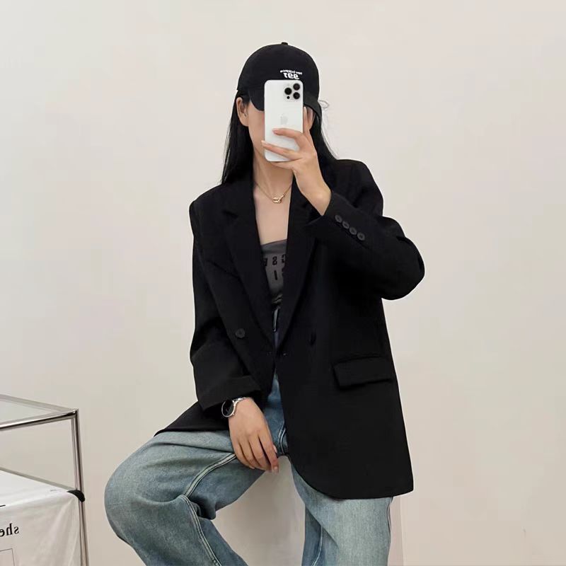 Veste oversize élégante pour femmes avec une coupe structurée Chic & Stil