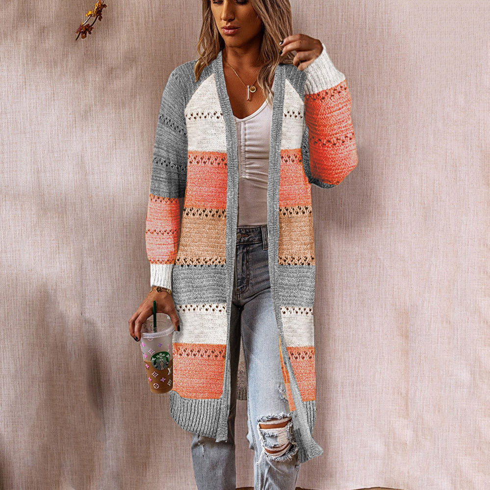 Knitted coat for women with a trendy striped pattern and a casual fit Lune London