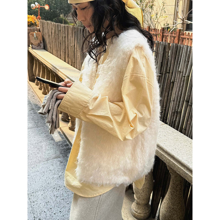 Women's Fluffy Sleeveless Mohair-Style Vest with Oversized Silhouette Amarae