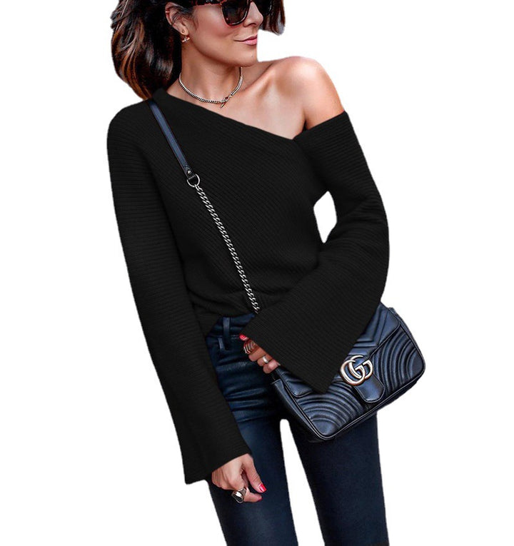 Thick and asymmetrical knitted sweater for women with relaxed flared sleeves Lune London