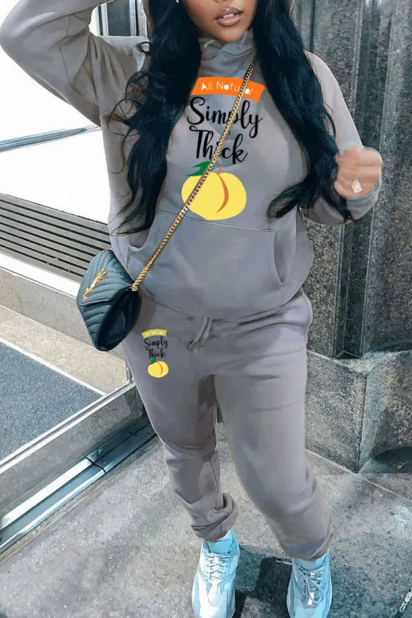 Sweatshirt and jogger set for women with creative fruit pattern and comfortable fit Lune London