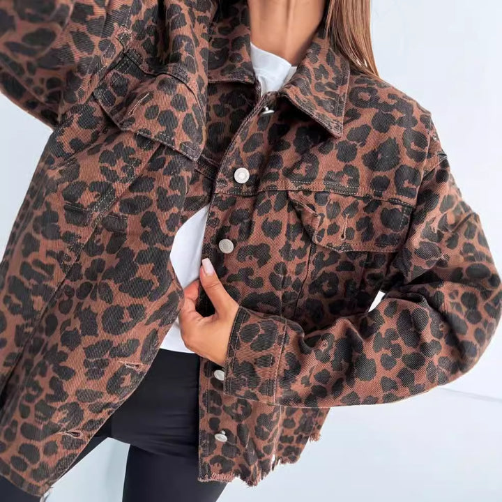 Veste en jean décontractée pour femmes avec imprimé animal et ourlet à franges Chic & Stil