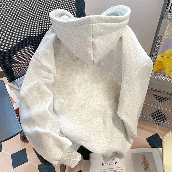 Sweat à capuche pour femmes avec coupe décontractée et design créatif de chat Chic & Stil