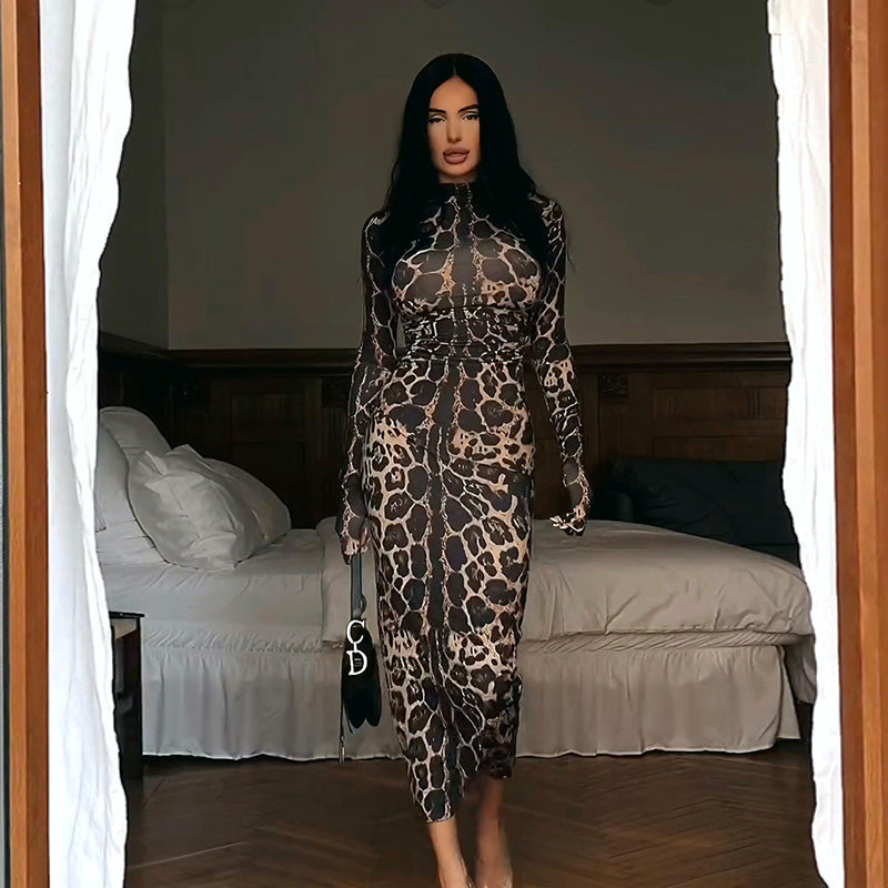 Long sleeve maxi dresses for women with a refined leopard pattern Lune London
