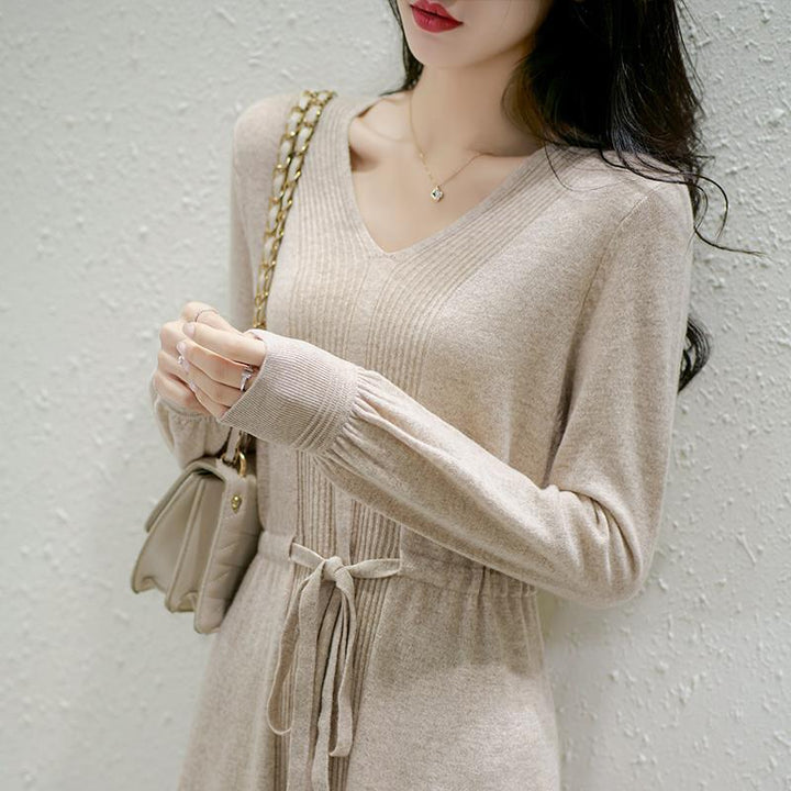 Robe en tricot pour femmes avec ceinture ajustable et haut finement texturé Chic & Stil