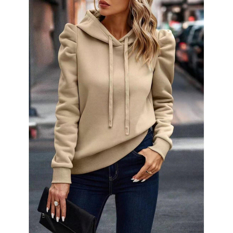 Trendy women's hoodie with puff sleeves and practical pockets Lune London