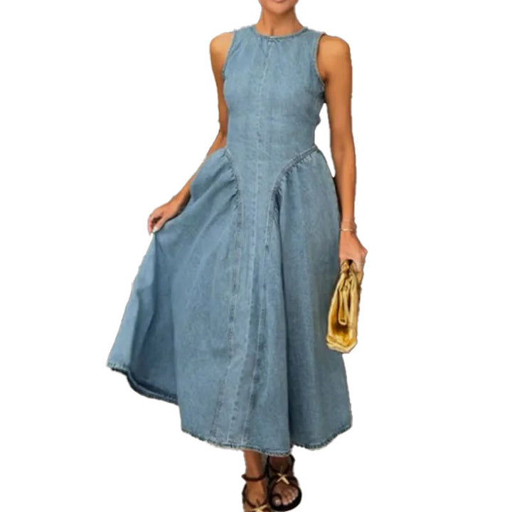Robe maxi en jeans pour femmes avec coupe moderne et ligne A Chic & Stil