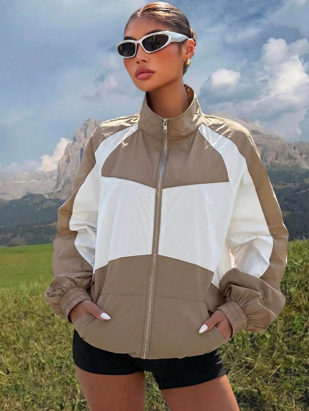 Women’s Lightweight Windbreaker Jacket with High Stand Collar and Colorblock Design Amarae