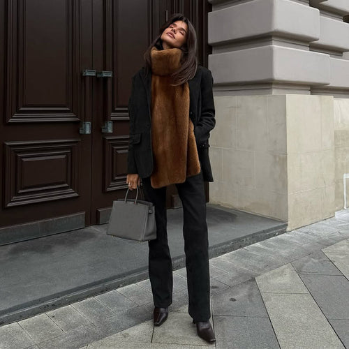 Faux fur scarf for women with practical wrapping technique Amarae
