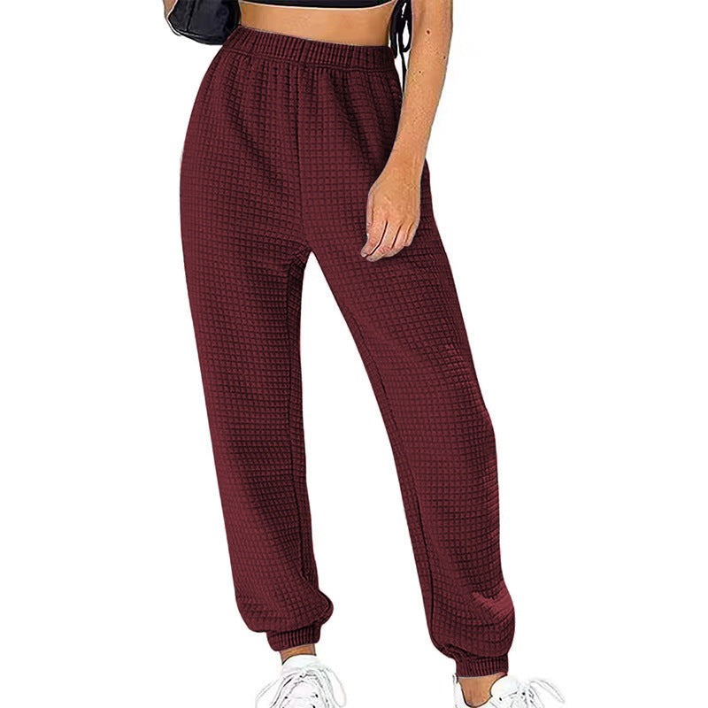 Leisure pants for women in textured fabric with Lune London design