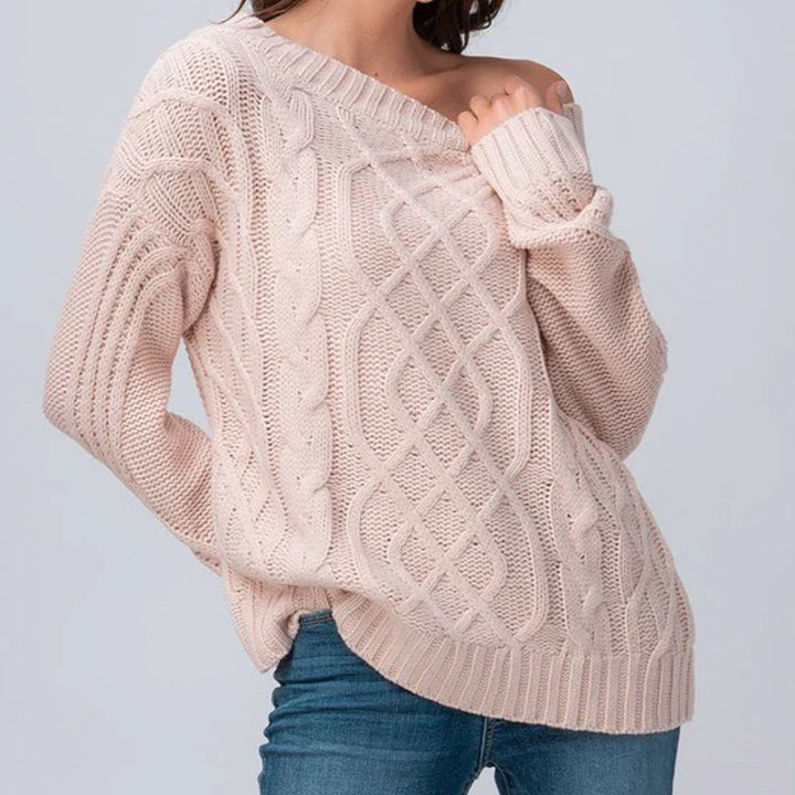 Chunky knit sweater for women with asymmetrical neckline and braided pattern Lune London