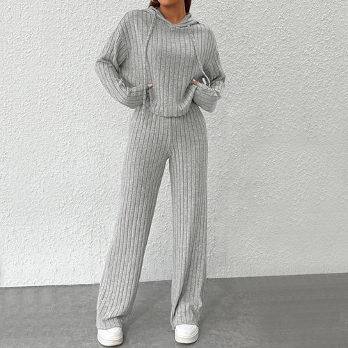 Ensemble en laine confortable pour femmes avec hoodie décontracté et pantalons larges Chic & Stil