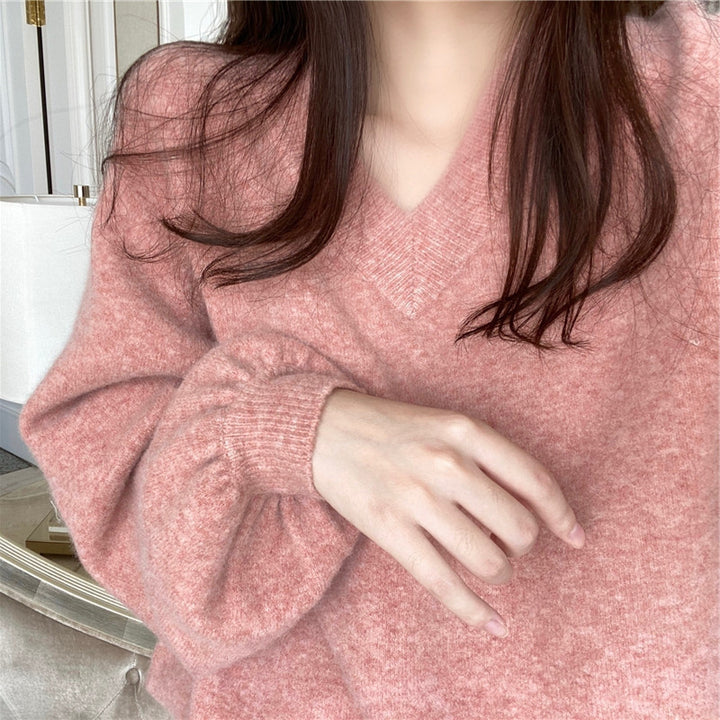 Pull surdimensionné pour femmes en V en matériau doux avec une coupe décontractée Chic & Stil