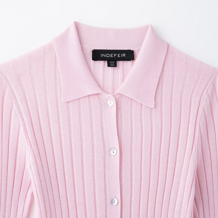 Elegant women's knitted sweater with a fine ribbed texture Lune London