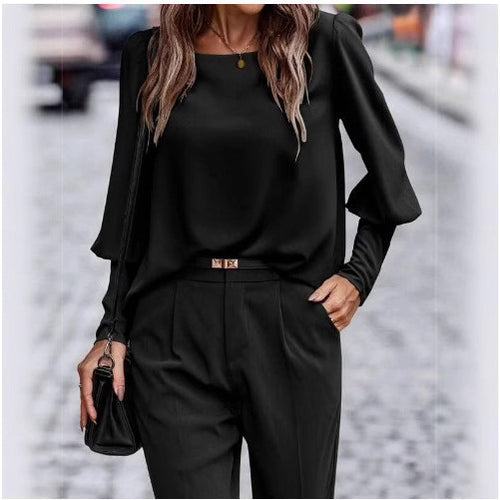 Elegant women's blouse with puff sleeve details and structured fabric Amarae